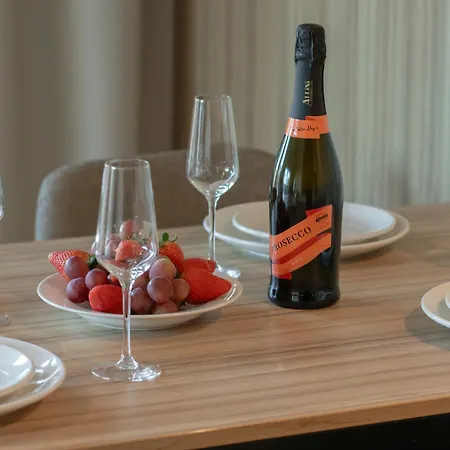 Wyspa Uznam Promenada Naulitius *